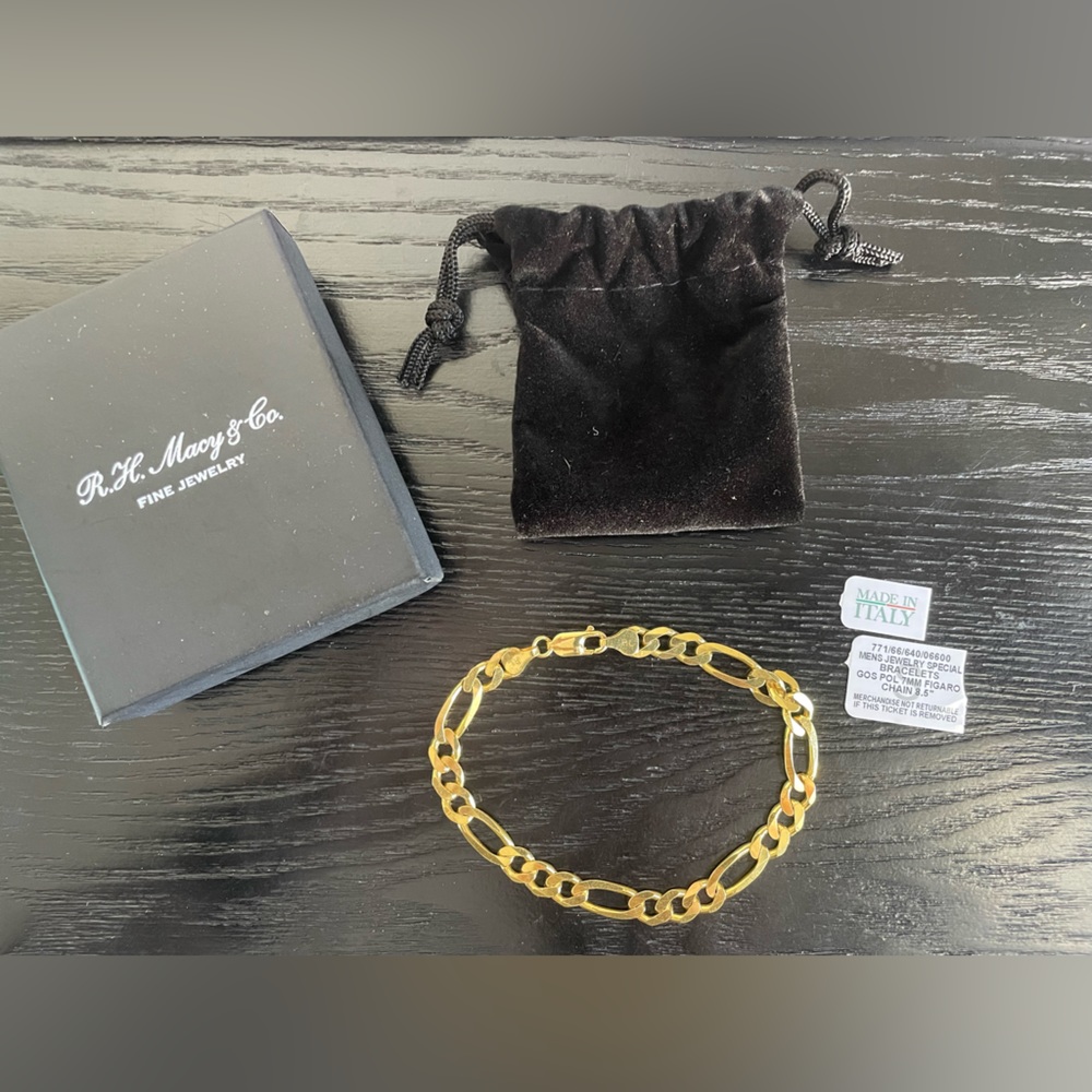 Macy’s Men’s Figaro Link Bracelet - 8.5 Inches - W/box and tags